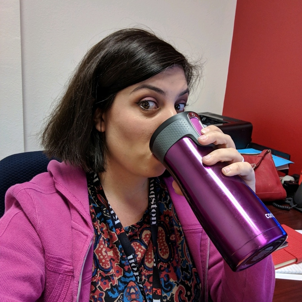 Meet your Posher, Stephanie